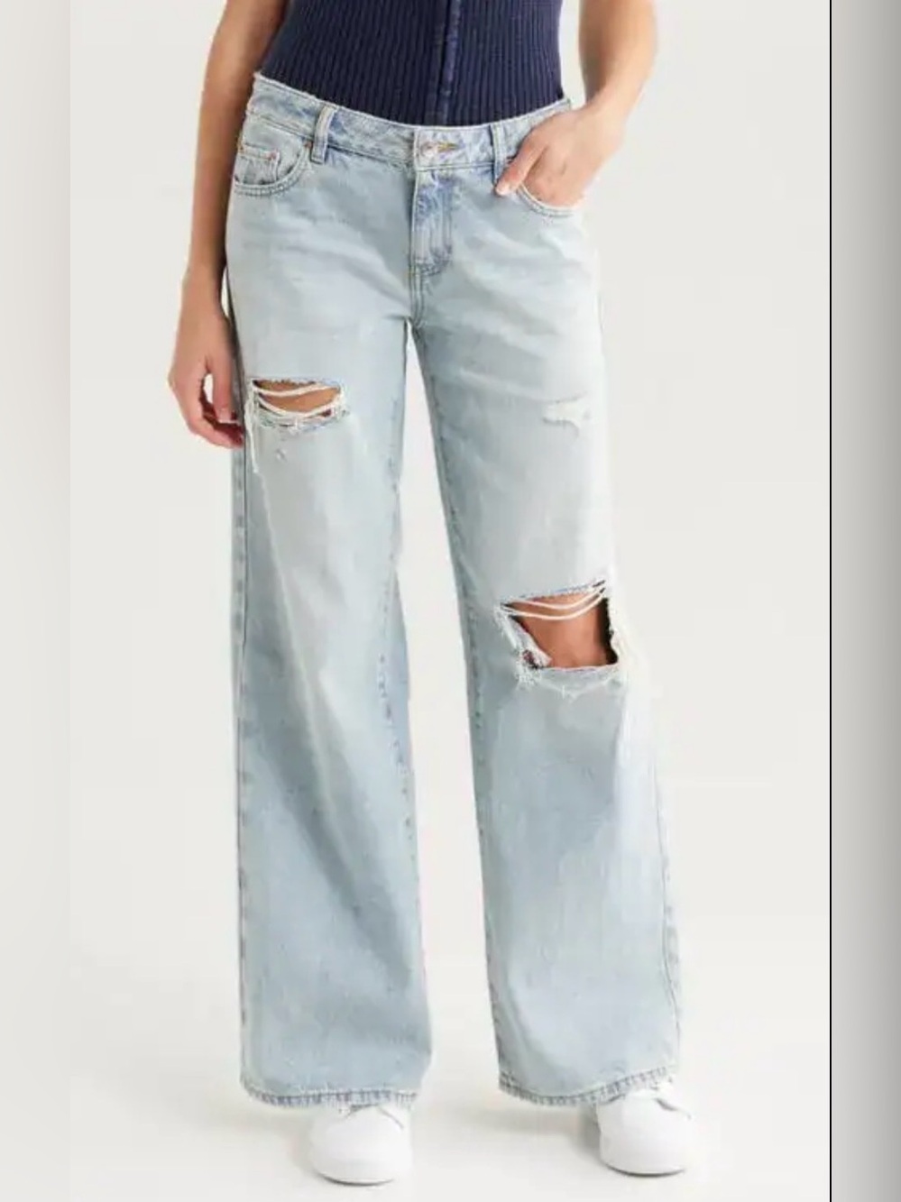 NWT PacSun Bianca jeans baggy ripped wide leg light wash jean size 24